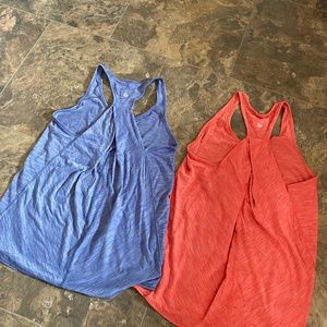 2 Lululemon tanks size 4
